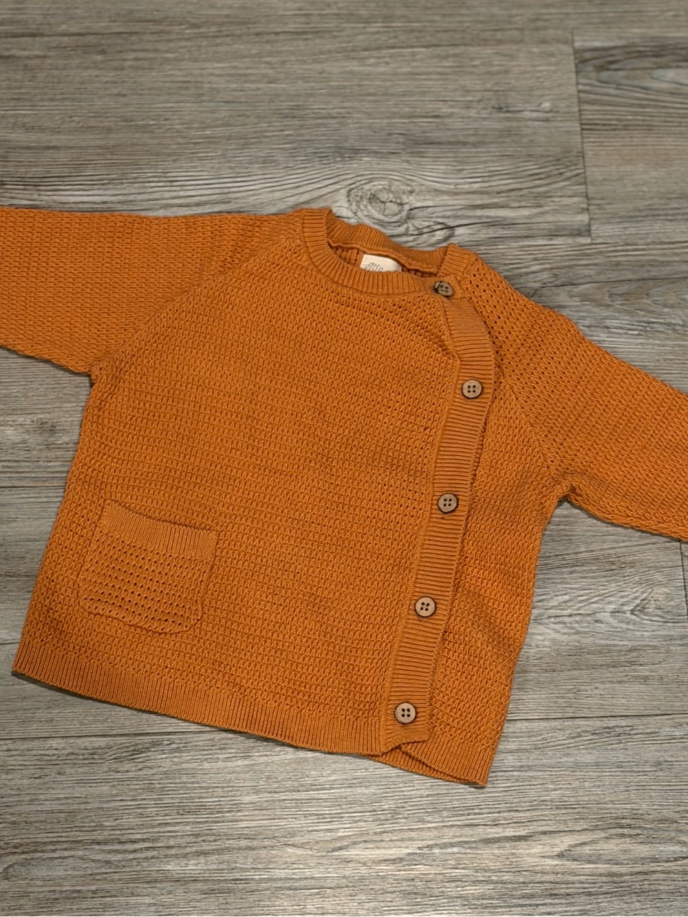 Ettie & H Side Button Sweater